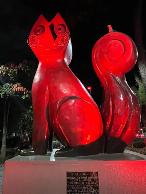 Cali Walking Tour: Centro Histórico - Foto 1